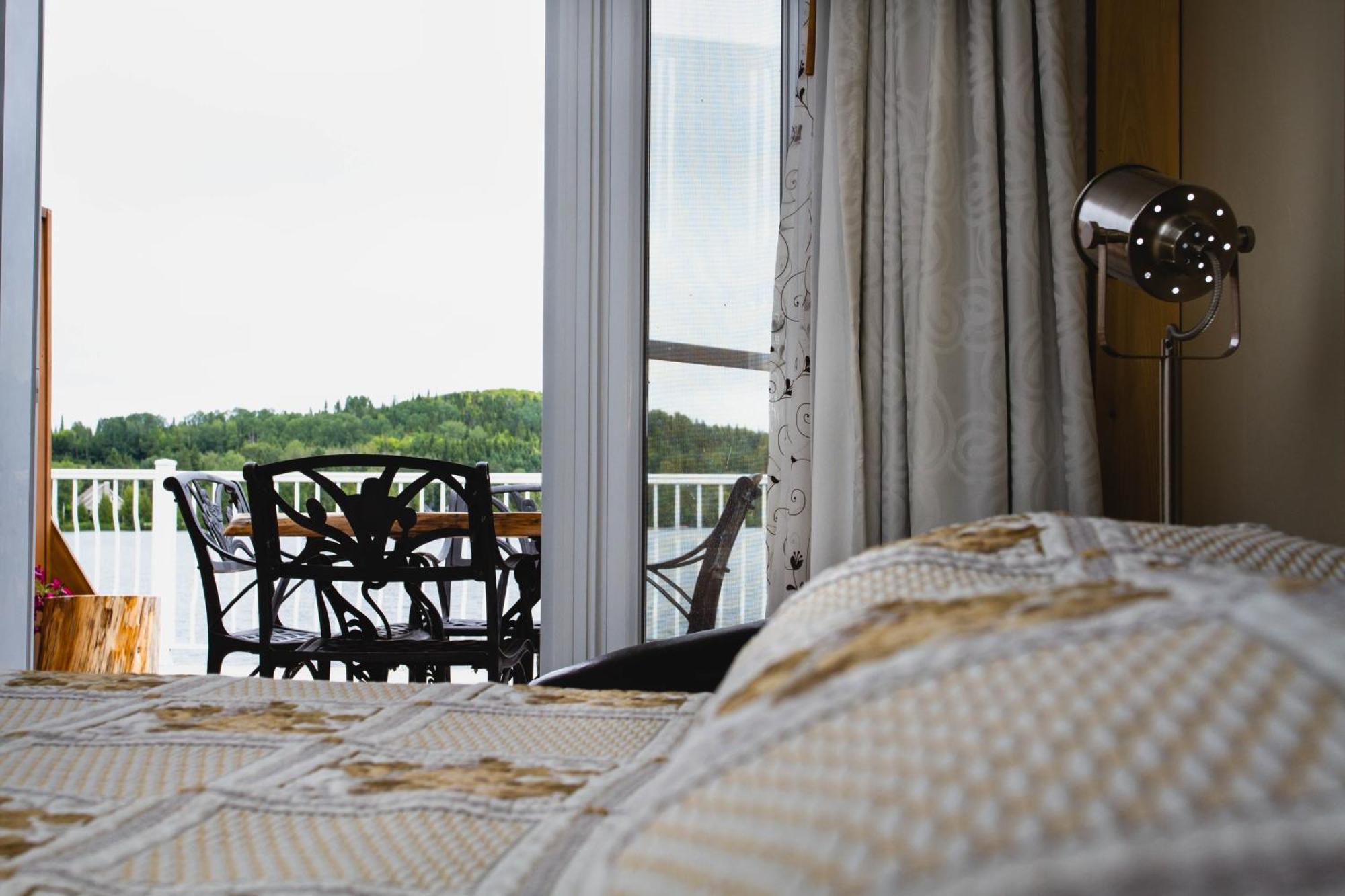 Du Lac Malcolm Hotel Sayabec